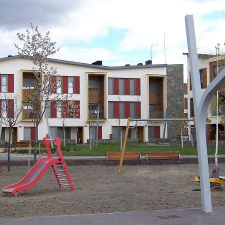 Duplex 3 Dormitorios Sabinanigo Exterior photo